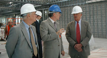 Sarbanes receives Transportation Security Administration briefing at the site of new construction at BWI airport.