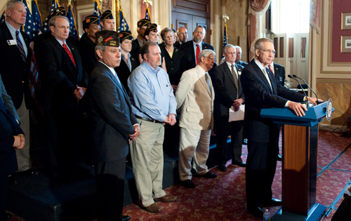 Nevada Senator Harry Reid with members of veterans groups.