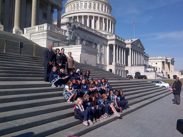 Congressman Cummings meets with 4th Graders from Garrison Forest School