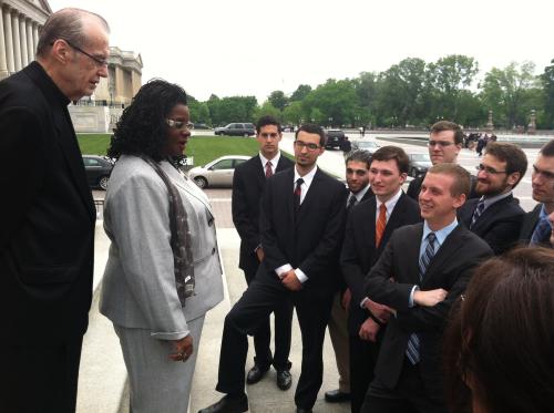 Gwen Speaks with Students from Marquette University