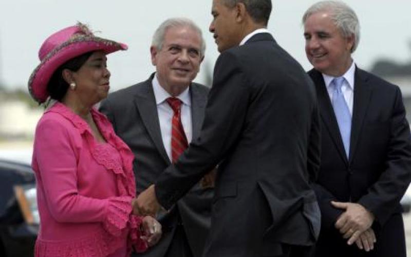 Congresswoman Wilson welcomes President Obama to PortMiami.