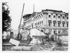 First Row of Columns Installed - October 1859