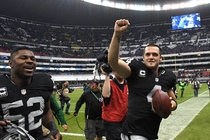 In Turnaround, Raiders Close In on Winning Season, Maybe More