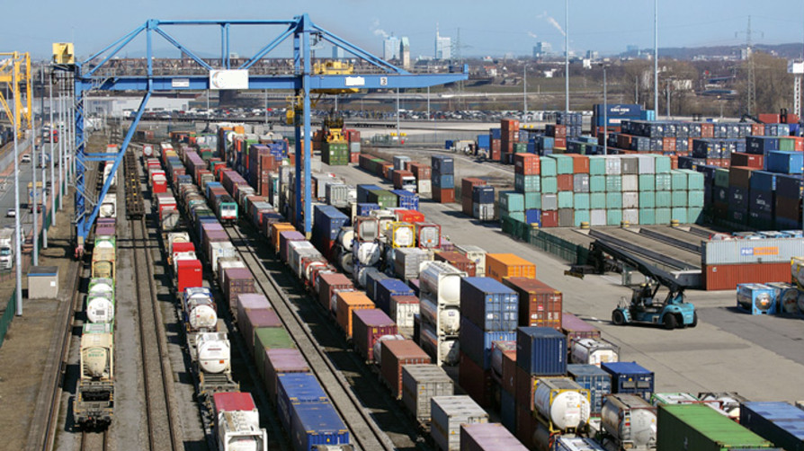 Photo of a multimodal freight site