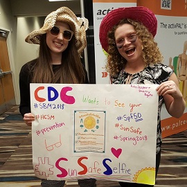 Laura and Jess promoting sun safety at the Society for Behavioral Medicine annual meeting.