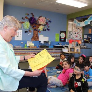 Brownley Reads to Local Children for “Take 5 and Read to Kids" Day