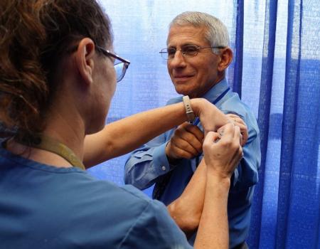 NIAID Director Anthony Fauci receives flu shot