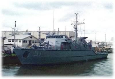 Photograph of  USS OSPREY MHC 51