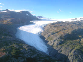 Photo of Wolverine Glacier (click for enlargement 133 KB).
