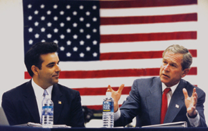 Administrator Hector V. Barreto and President George W. Bush meet with small business owners & citizens at a economic roundtable, Jan'03