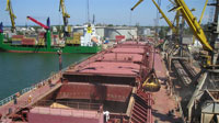 43,000 tons of wheat as it is unloaded in Poti port