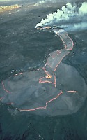 Lava pond atop Kupaianaha shield