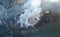 New growth of Mount St. Helens' dome