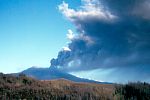 Eruption column and cloud, Ruapehu volcano, 1996