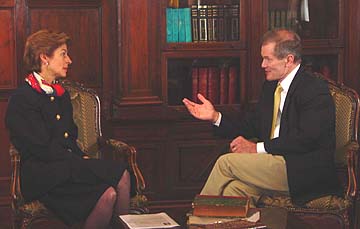 Senador Bill Nelson con la Canciller Carolina Barco