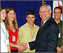 Colin Powell with Brazilian students