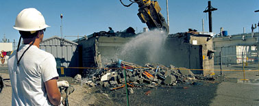 Rotation of photos depicting Cleanup Progress on the Hanford Site - Also a Link to Richland Operations Office