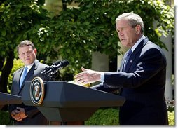 President George W. Bush and His Majesty King Abdullah Bin Al Hussein of Jordan hold a joint press conference in the Rose Garden Thursday, May 6, 2004.  White House photo by Paul Morse.