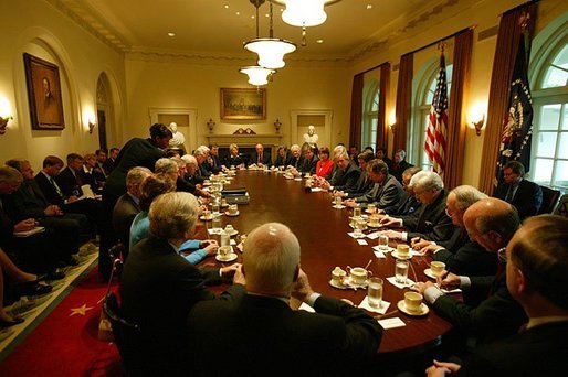 President George W. Bush hosts a bipartisan meeting with Members of the House and Senate in the Cabinet Room Wednesday, Sept. 8, 2004. White House photo by Tina Hager.