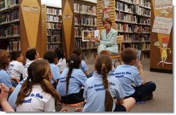 Laura Bush reads to Fifth Graders at the Rancho Mirage Public Library in Palm Springs, Calif., on Wednesday, February 18, 2004. White House photo by Tina Hager.